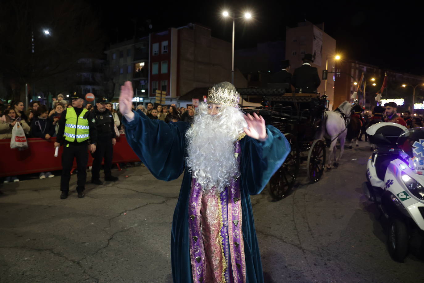 Fotos: El novedoso y espectacular final de la Cabalgata de los Reyes Magos de Córdoba