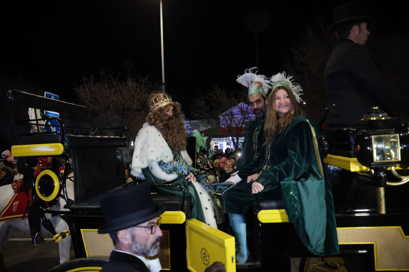 Fotos: El novedoso y espectacular final de la Cabalgata de los Reyes Magos de Córdoba