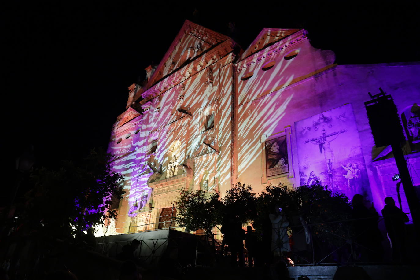 Fotos: El novedoso y espectacular final de la Cabalgata de los Reyes Magos de Córdoba