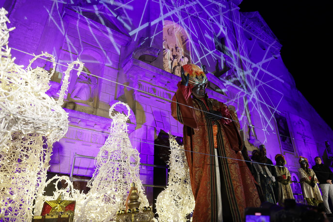 Fotos: El novedoso y espectacular final de la Cabalgata de los Reyes Magos de Córdoba
