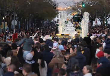 Cabalgata de Reyes Magos de Córdoba 2024, en directo: sigue el recorrido del cortejo y las últimas noticias