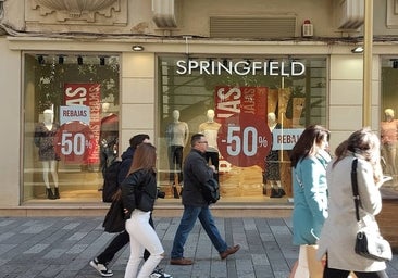 Los comerciantes cordobeses y las rebajas de invierno: «Ya no son lo que eran»