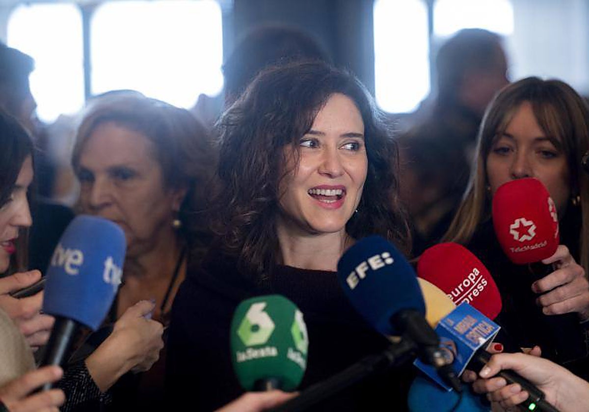 Isabel Díaz Ayuso ha acudido al desayuno informativo del presidente de la Xunta de Galicia, Alfonso Rueda