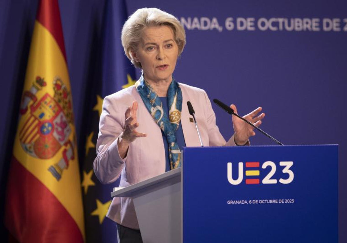 La presidenta de la Comisión Europea, Ursula von Der Leyen, el mes de octubre en la cumbre de Granada