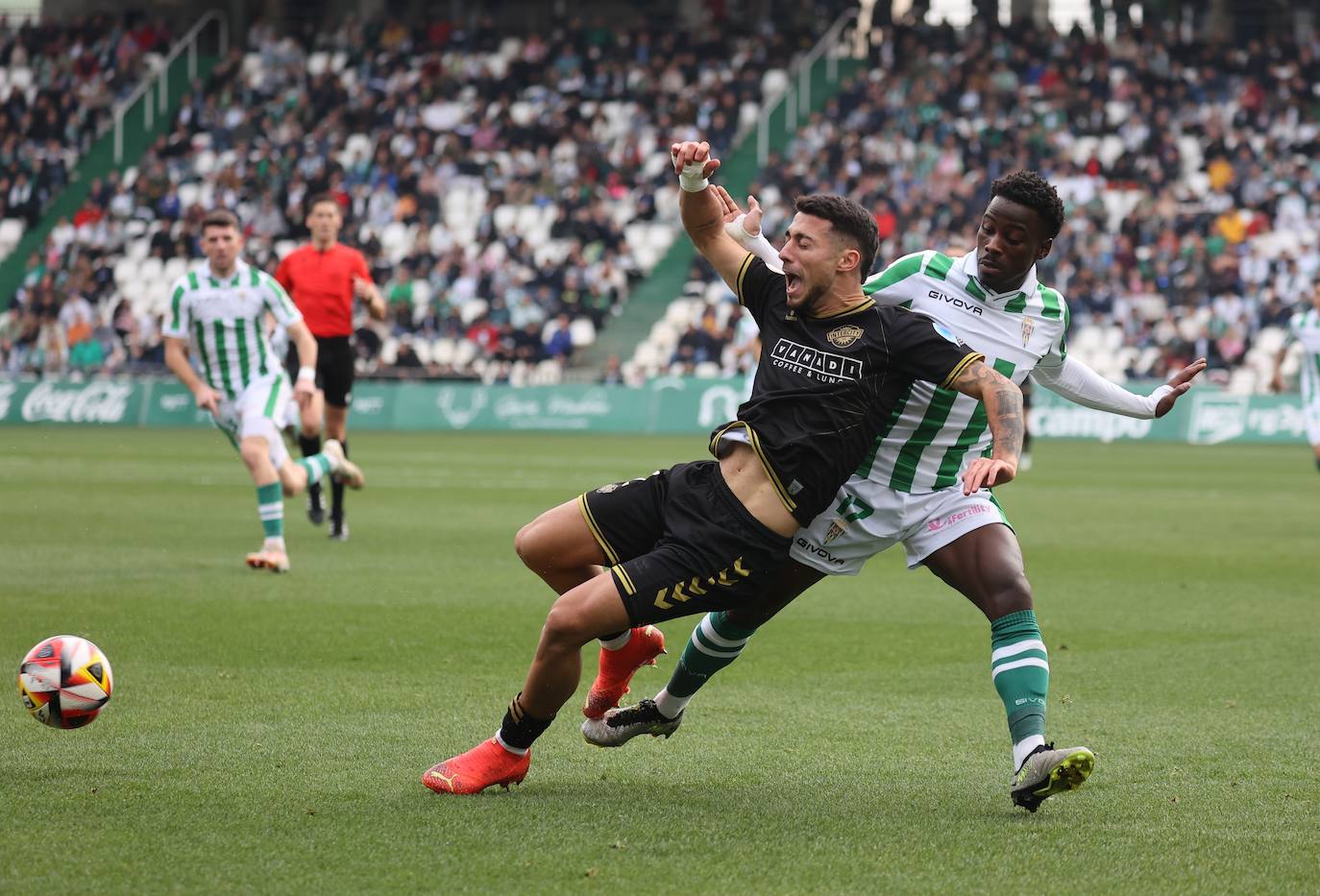 Fotos: El emocionante triunfo del Córdoba ante el Intercity