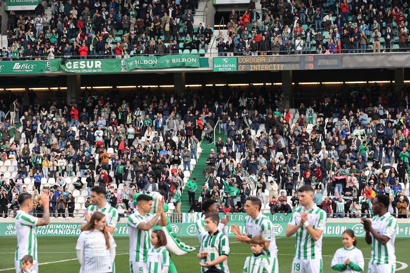 Fotos: El emocionante triunfo del Córdoba ante el Intercity