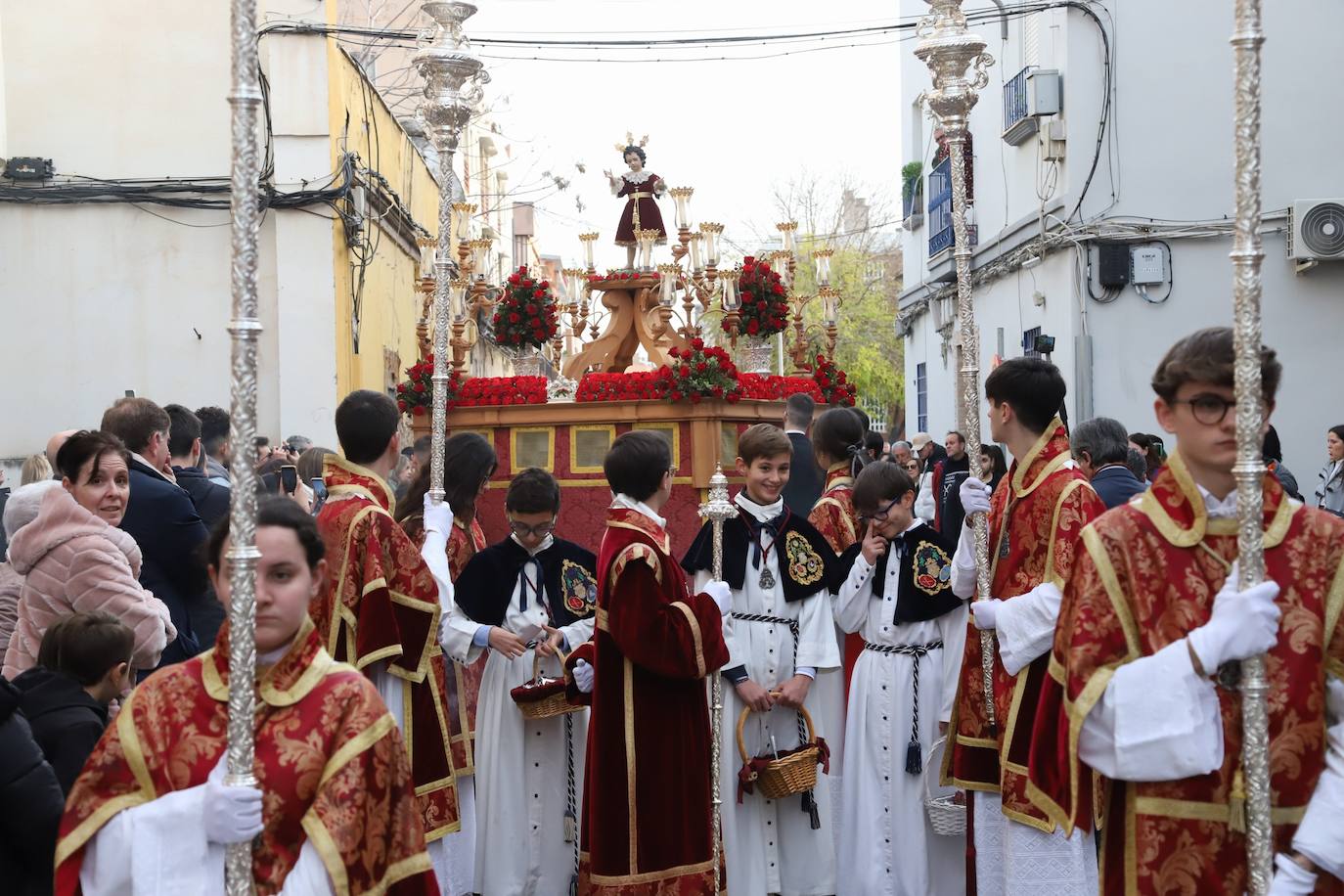 Fotos: La solemne procesión del Dulce Nombre de Jesús en Córdoba