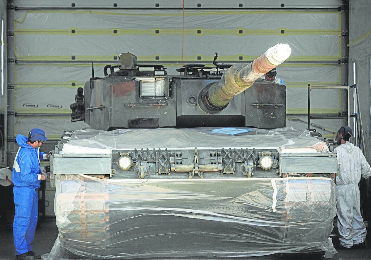 Carro de combate Leopard 2A4 enviado a Ucrania