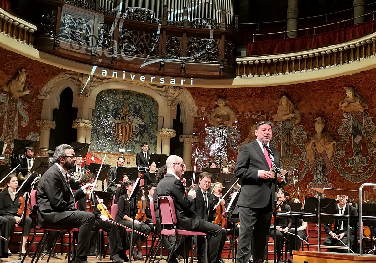 El presidente de SGAE, Antonio Onetti, durante su intervención en el concierto en el Palau de la Música