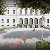 Condenan a 21 años a un padre que abusó dos años de su hija hasta que empezó a hacerlo con su hermana pequeña y le denunció