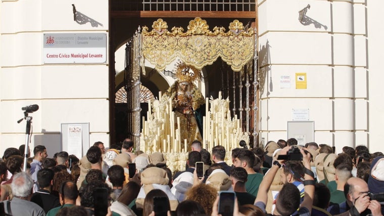 El palio de la O, en el  centro cívico Levante, el pasado Sábado de Pasión