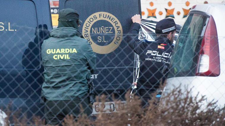 La Policía y la Guardia Civil retiran los cuerpos de los fallecidos