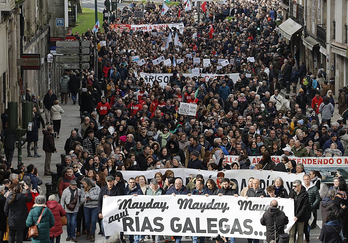 Unas 7.500 personas se han manifestado este domingo en la capital gallega, según datos de la Xunta