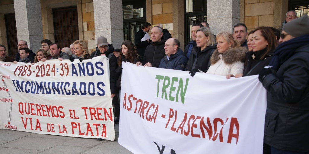 El oeste de Castilla y León toma las calles para exigir al Gobierno ...