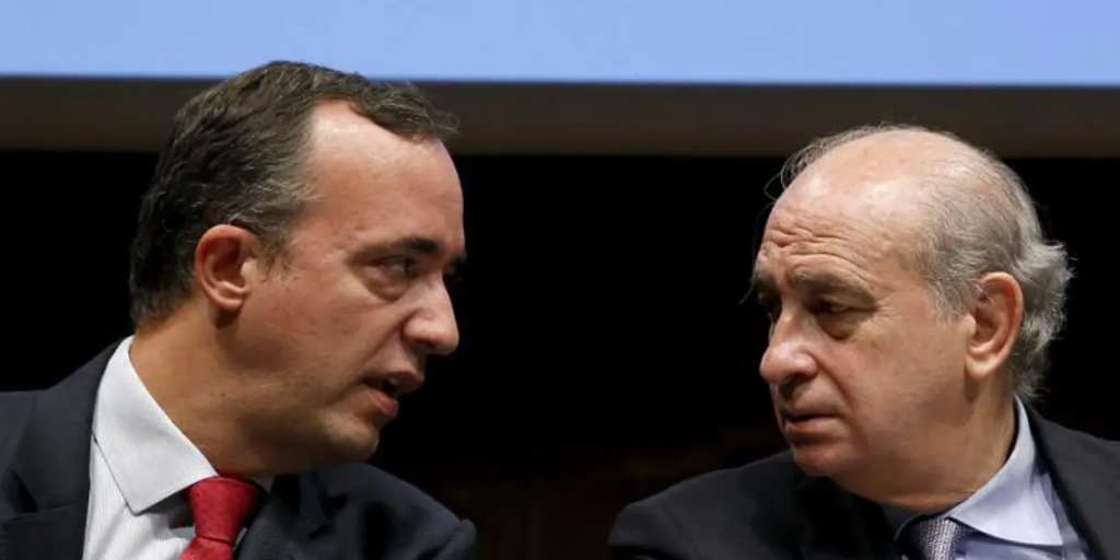 El juez subsana su error y envía a juicio a la cúpula de Interior con Fernández Díaz por la operación Kitchen