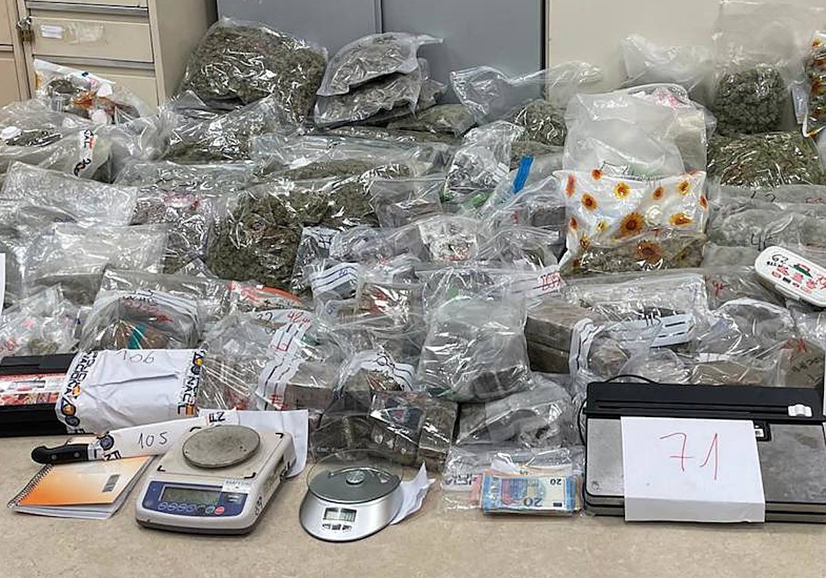 El alijo de droga incautadeo