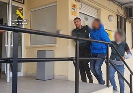 Desarticulan una banda que robaba en casas de la costa alicantina cuyo líder está «especializado en abrir cerraduras»