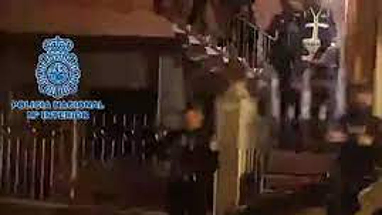 Captura del video de la detención de otro yihadista en Huétor Tájar