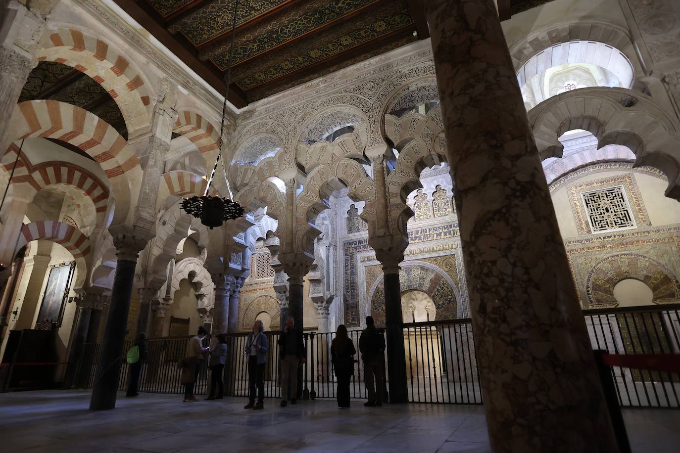 Fotos: el inicio de la restauración de la maqsura de la Mezquita-Catedral de Córdoba