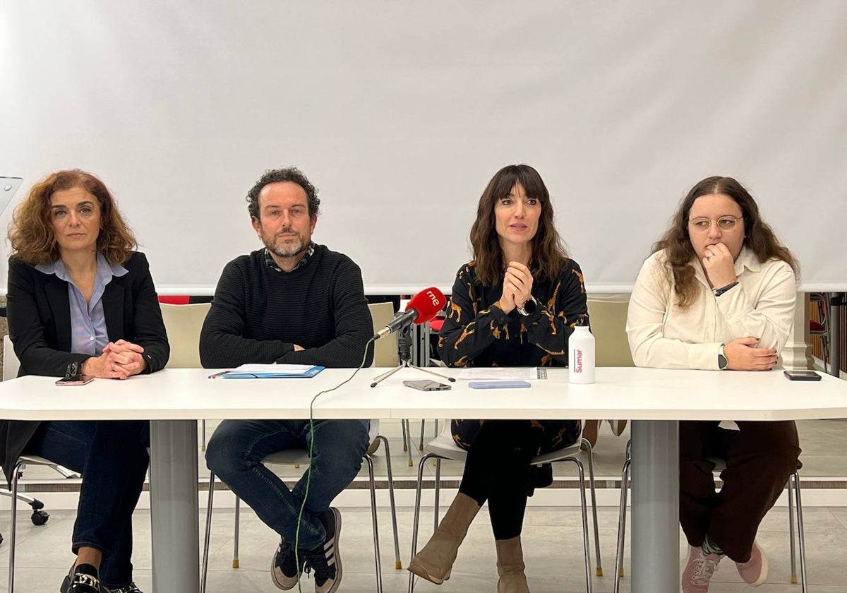 Rocío Núñez, coordinadora del programa de Sumar Galicia, en la presentación del programa electoral