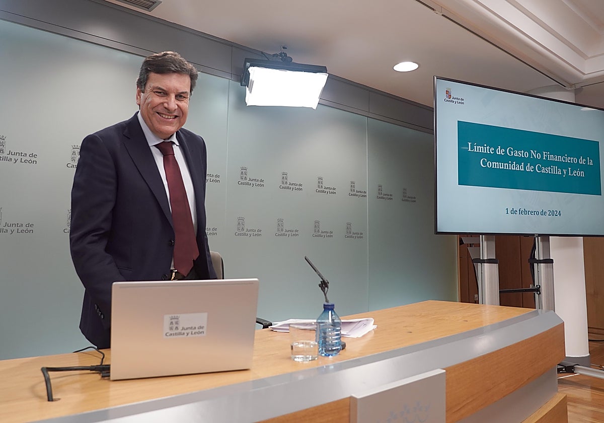 El portavoz de la Junta, Carlos Fernández Carriedo, tras el Consejo de Gobierno