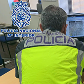 Detenido el autor de una estafa de 150.000 euros por 'cybersquatting' que pretendía comprar una casa en Lanzarote