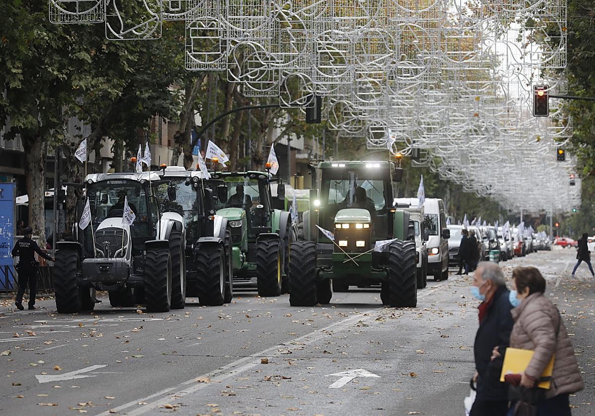 Imagen de una tractorada en la capital en 2021