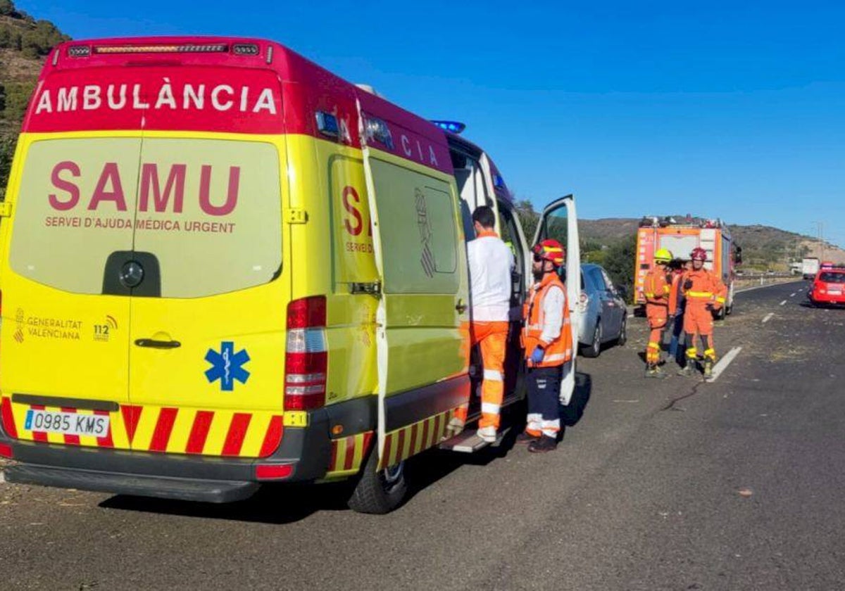 Imagen de archivo de una ambulancia del SAMU en la AP-7