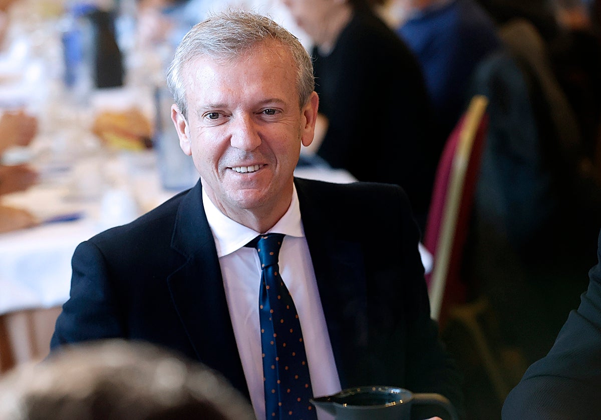 Alfonso Rueda, este martes en un desayuno informativo en Ferrol (La Coruña)