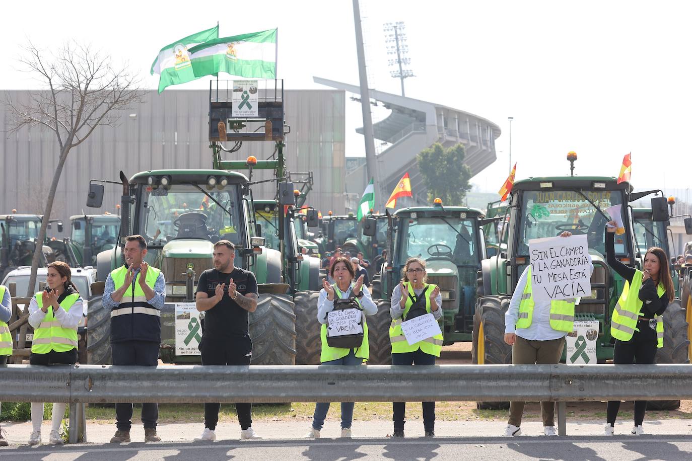 Fotos: la potente tractorada del campo en la ciudad de Córdoba