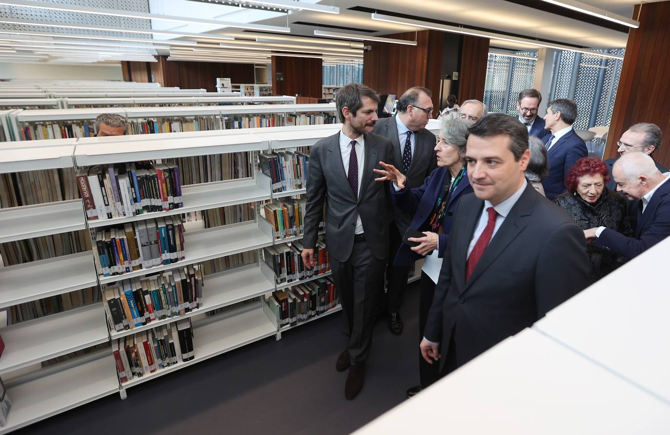 Fotos: la inauguración de la imponente Biblioteca Grupo Cántico de Córdoba