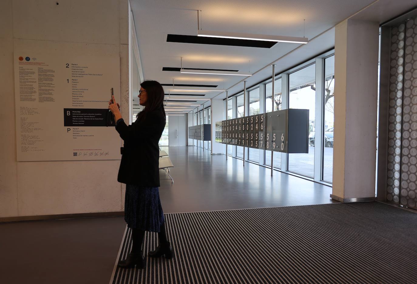 Fotos: la inauguración de la imponente Biblioteca Grupo Cántico de Córdoba