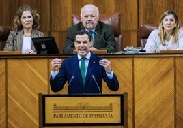 Juanma Moreno apoya  la «reivindicación sensata» del campo andaluz pero censura las acciones de una «minoría violenta»