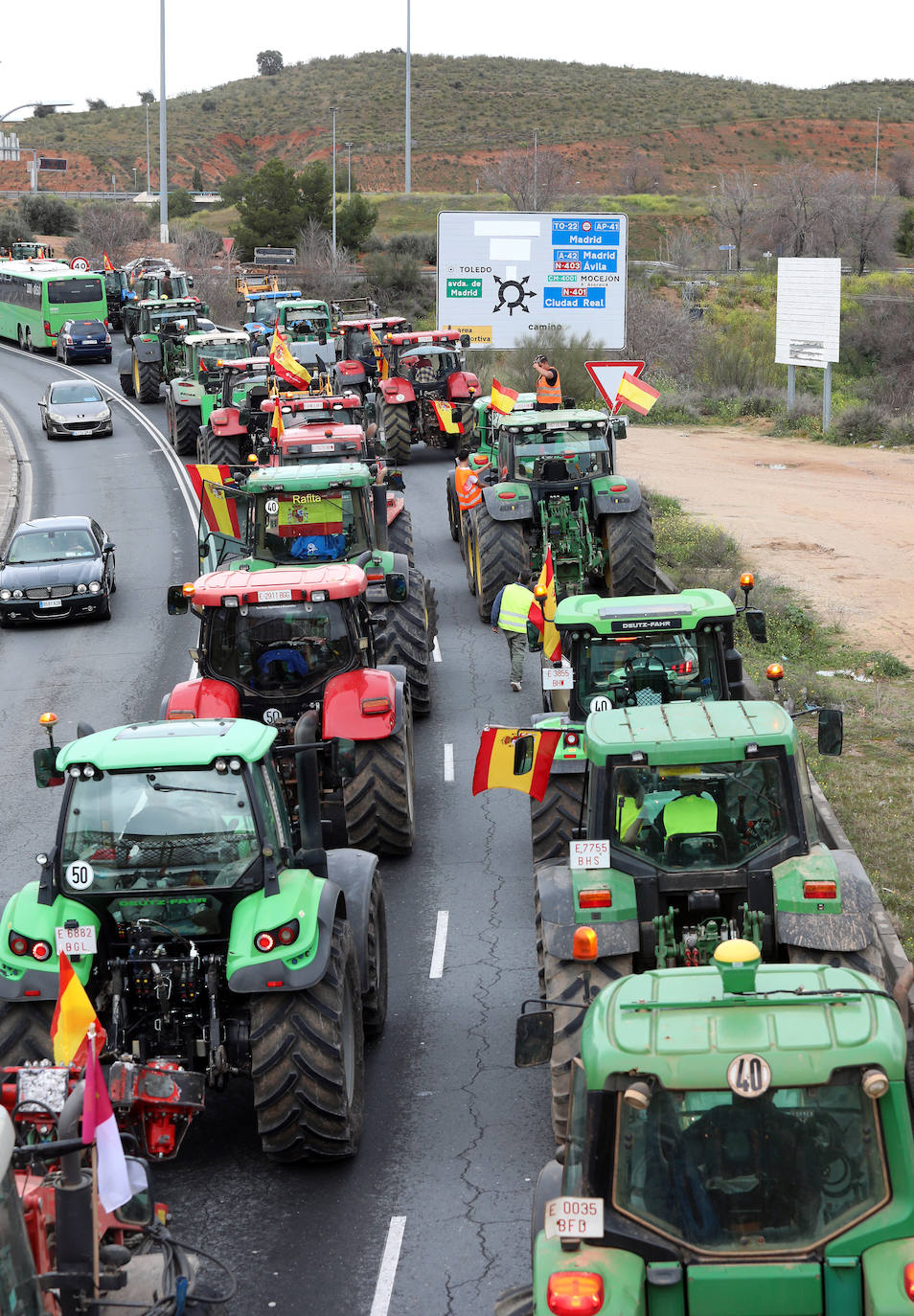 Las imágenes de la tractorada de este viernes en Toledo