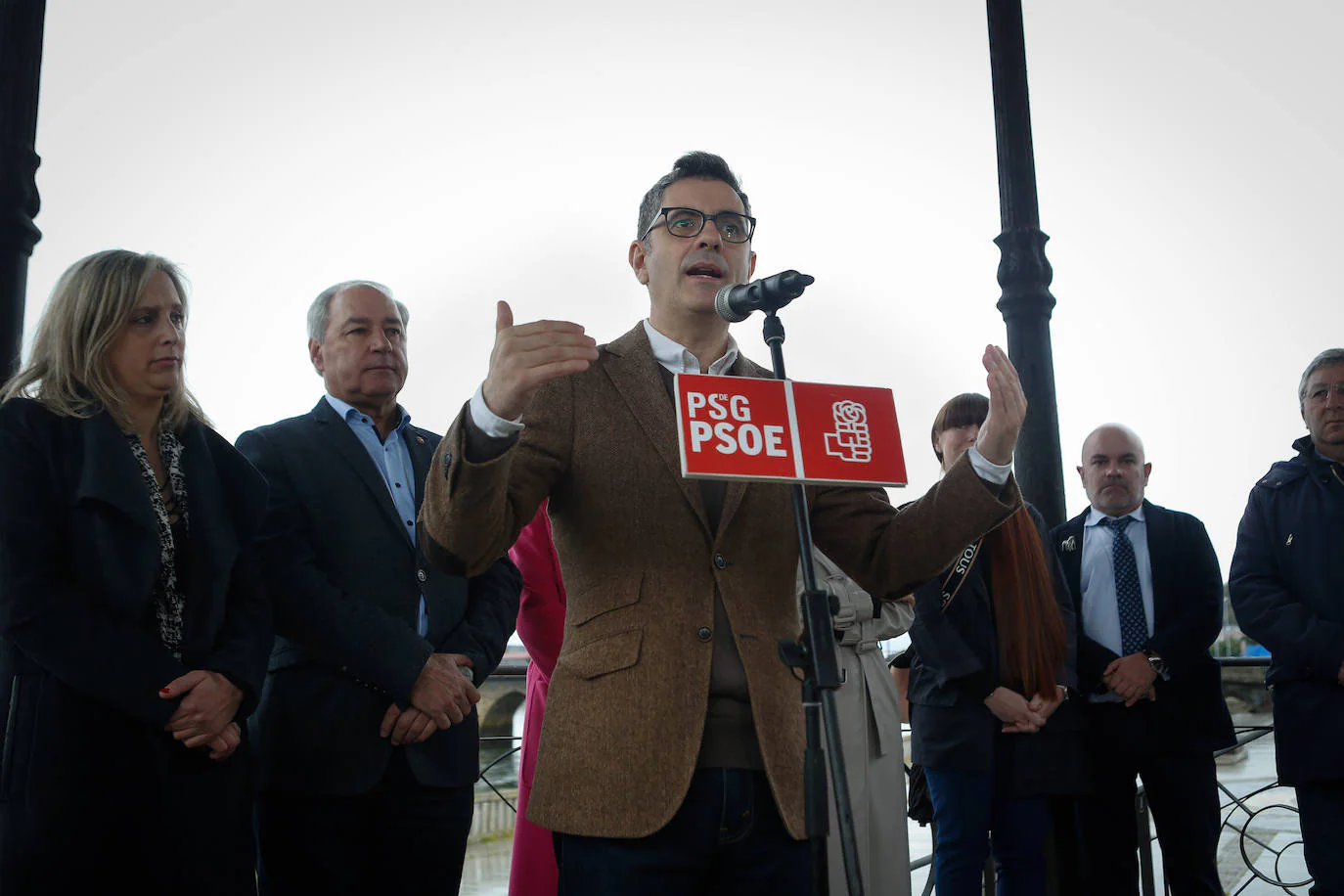 Félix Bolaños, ministro de Justicia y Presidencia, en un acto de campaña en Viveiro