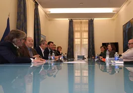 La Diputación de Alicante, la Generalitat Valenciana y el Gobierno de Murcia coordinan su estrategia de defensa política y jurídica del Tajo-Segura