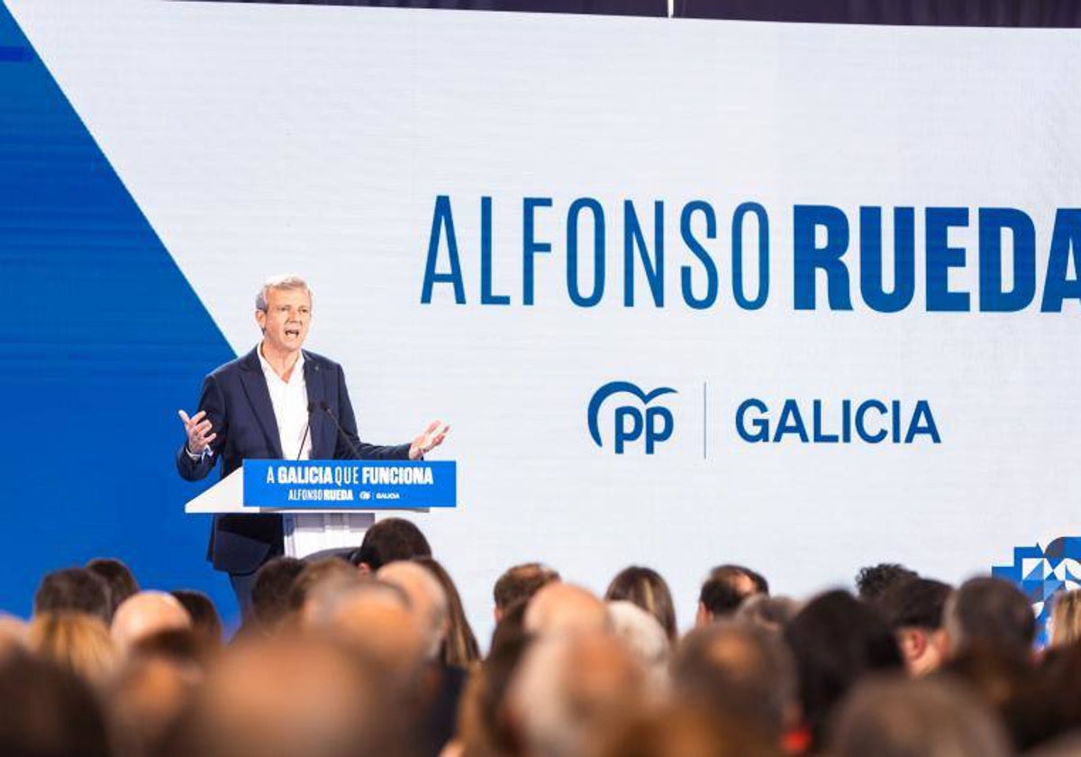 Alfonso Rueda, este viernes en un mitin del PP en Lalín (Pontevedra)