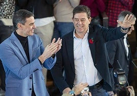 Sánchez dibuja a su candidato a la Xunta como un mero conseguidor de inversiones estatales para Galicia