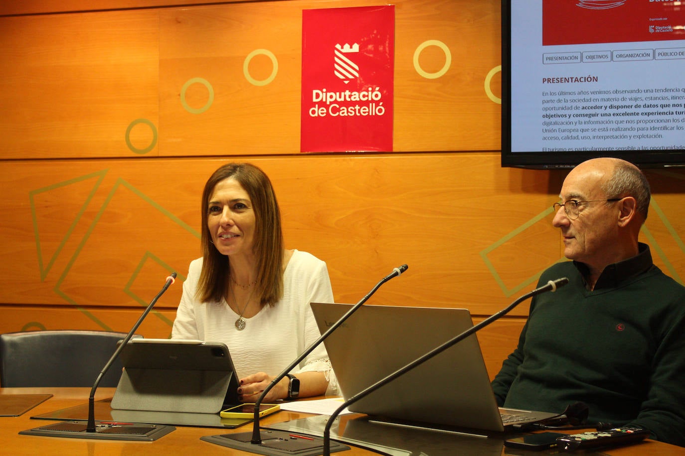 Imagen de la diputada María Tormo presentación del III Encuentro Nacional de Datos Abiertos