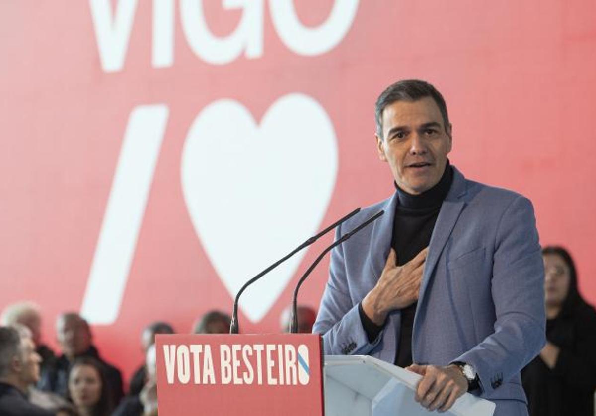 Pedro Sánchez durante un acto del PSOE en la campaña electoral del 18F