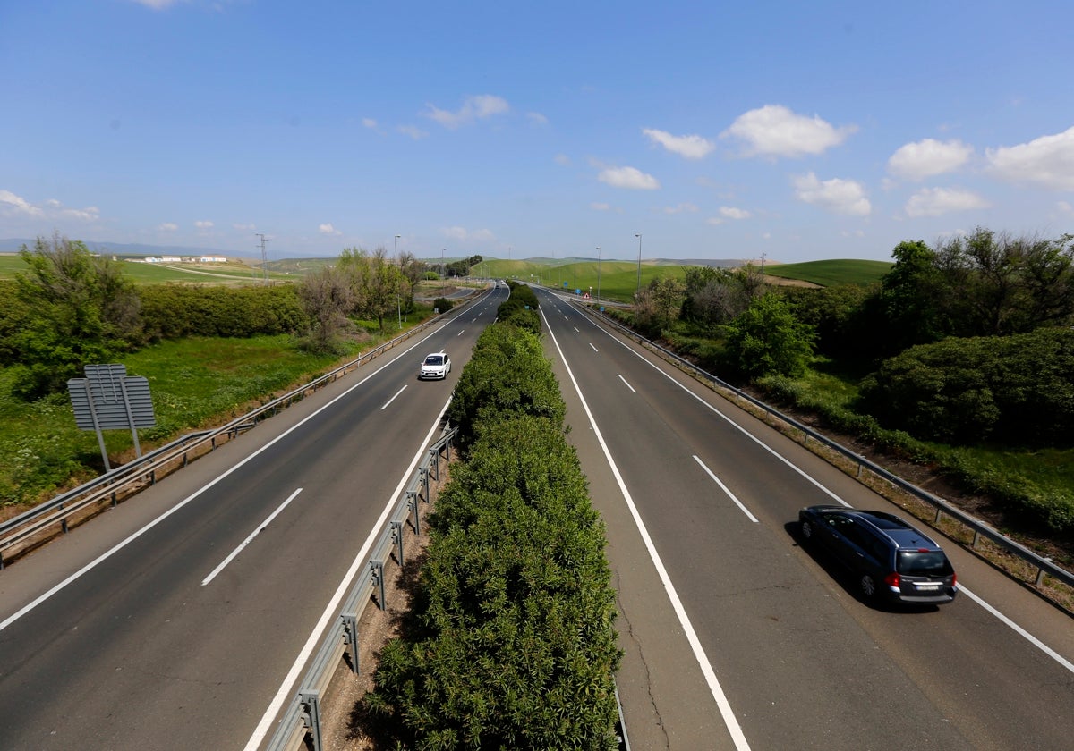 Vehículos en la A-4 a su paso por Córdoba