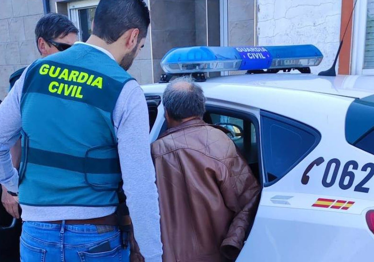 Vuelven a detener en Ponferrada a uno de los acosadores sexuales telefónicos «más activos» del país tras reincidir con nuevas víctimas