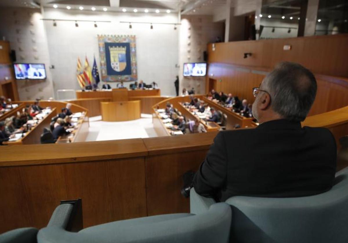 Pleno de las Cortes de Aragón, este jueves