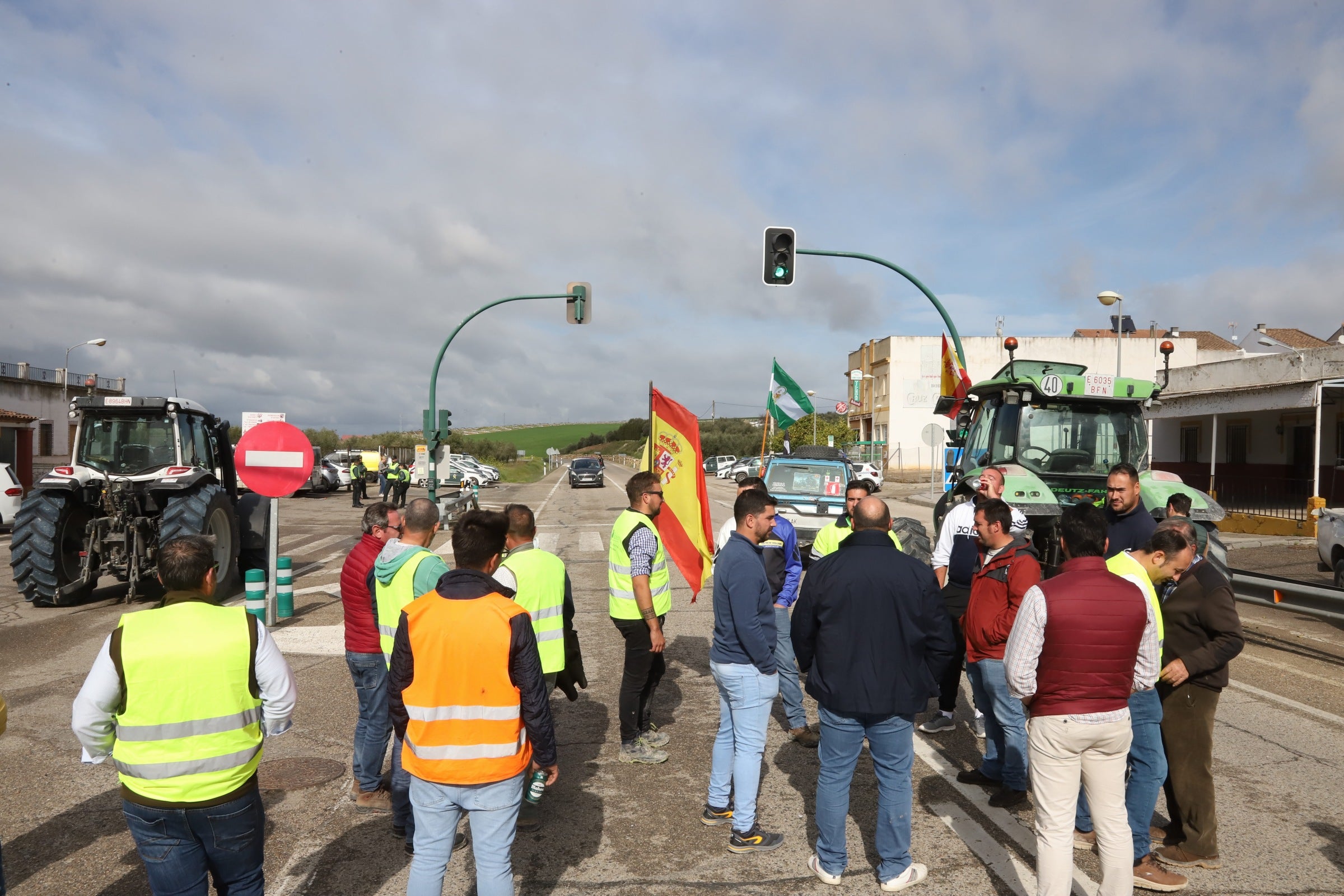 Fotos: las tractoradas colapsan varias carreteras de Córdoba