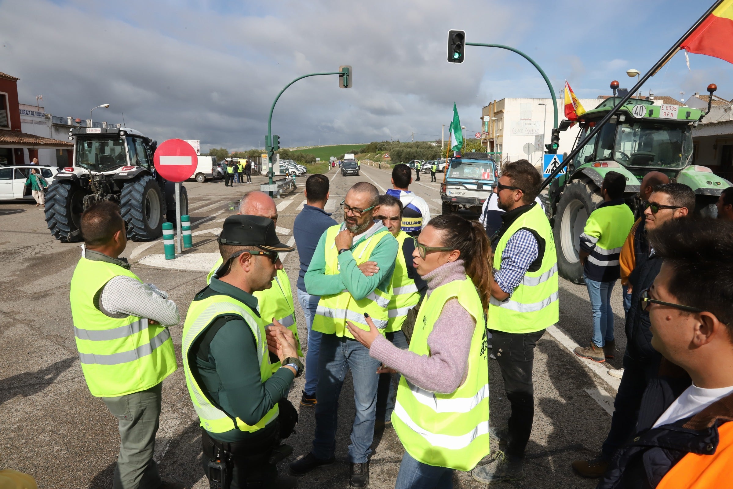 Fotos: las tractoradas colapsan varias carreteras de Córdoba