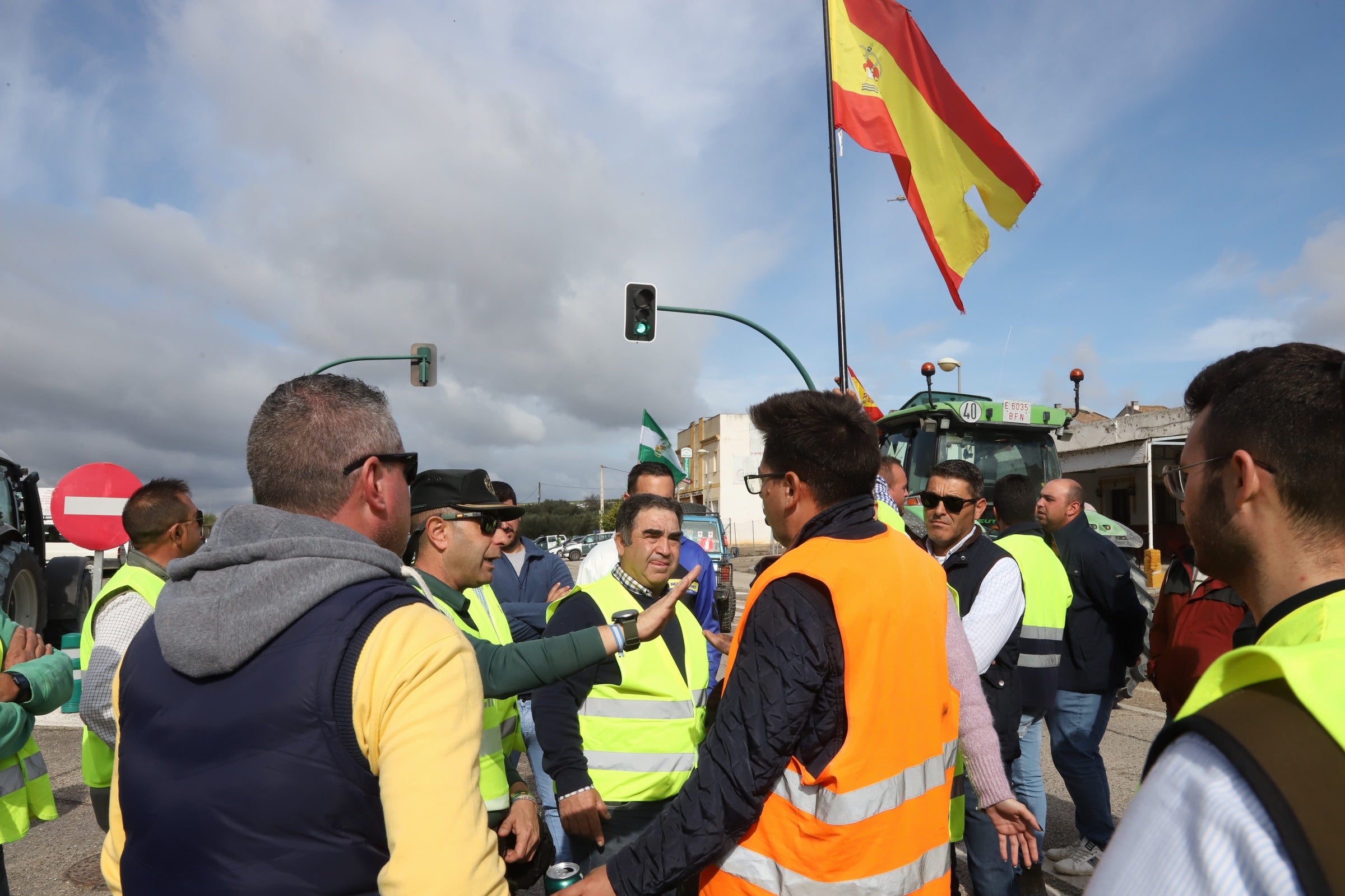 Fotos: las tractoradas colapsan varias carreteras de Córdoba