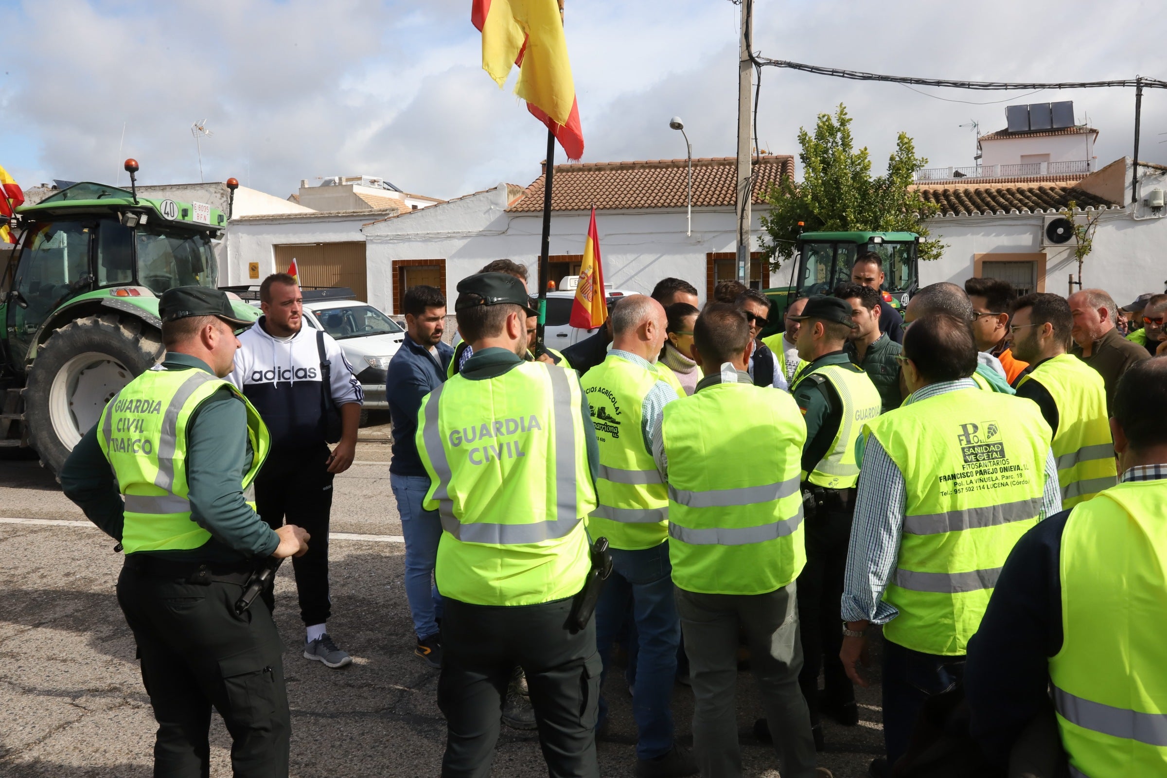 Fotos: las tractoradas colapsan varias carreteras de Córdoba