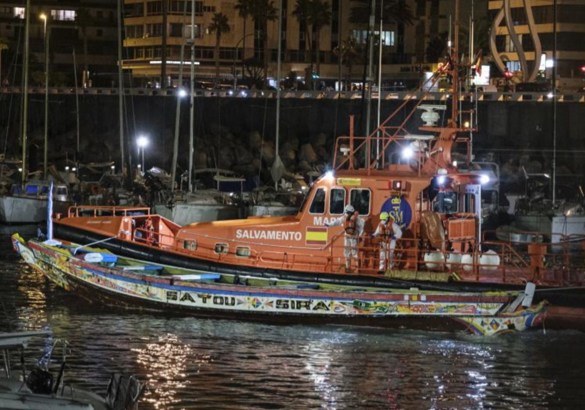 Embarcación rescatada al norte de la isla de Gran Canaria