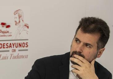 El líder socialista de Castilla y León llama a hacer «una reflexión en el conjunto del PSOE»