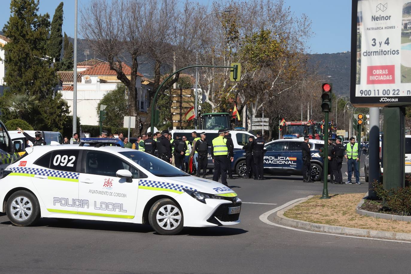 Fotos: la tensa protesta de los agricultores de Córdoba